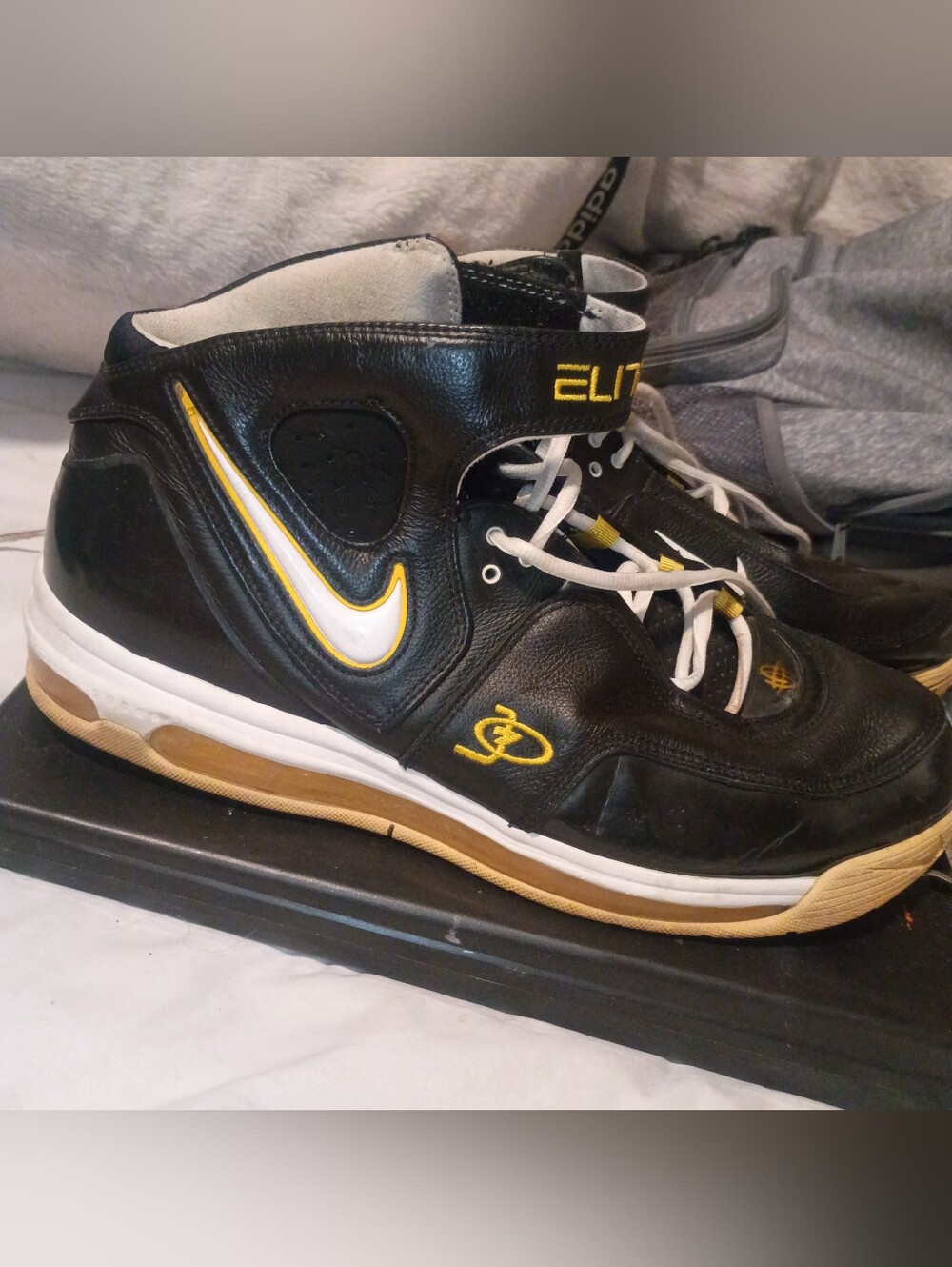 Rare Nike Air Max Elite TB Jermaine O'neal Player Edition